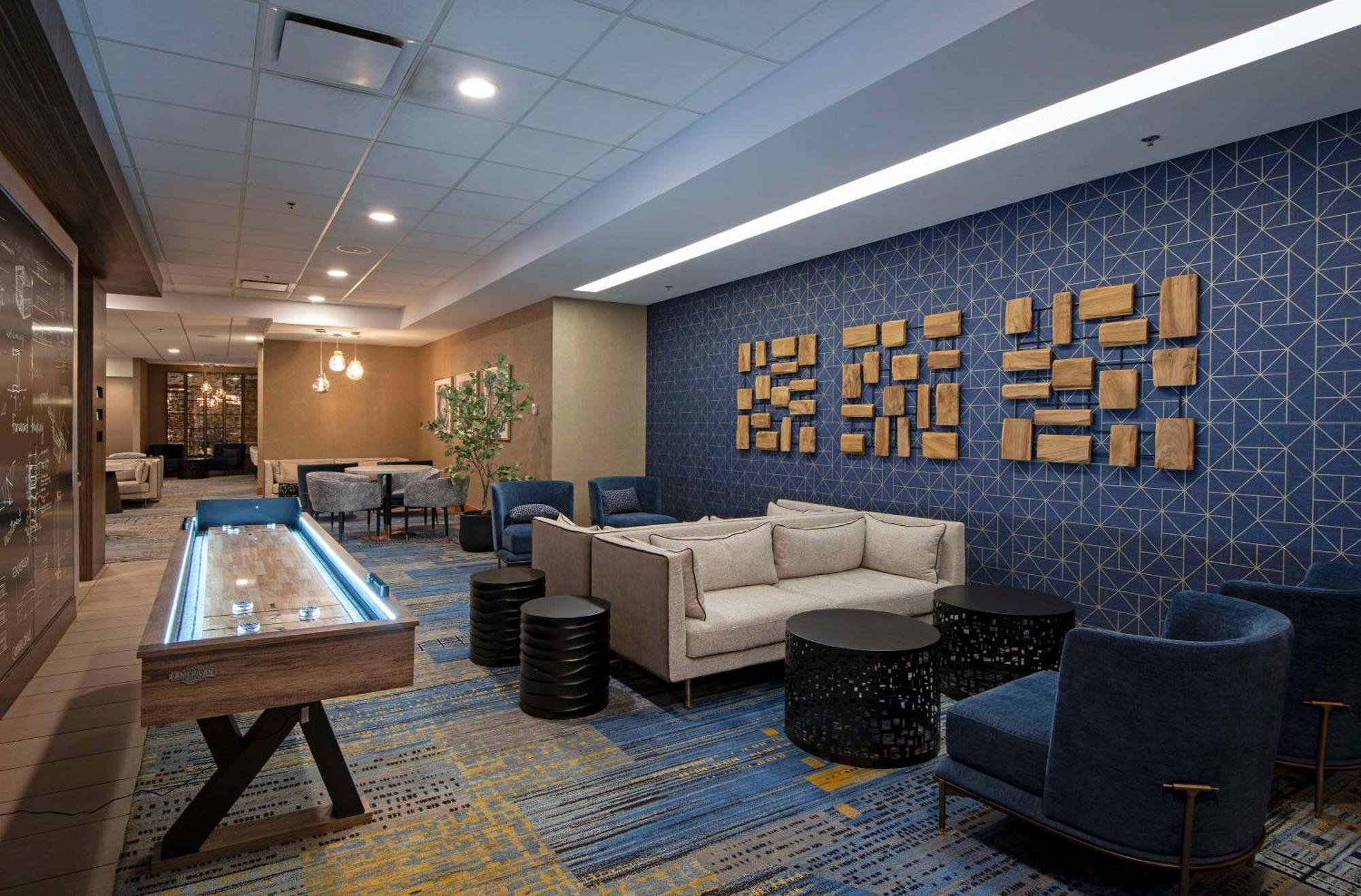 Doubletree By Hilton West Edmonton Otel Dış mekan fotoğraf