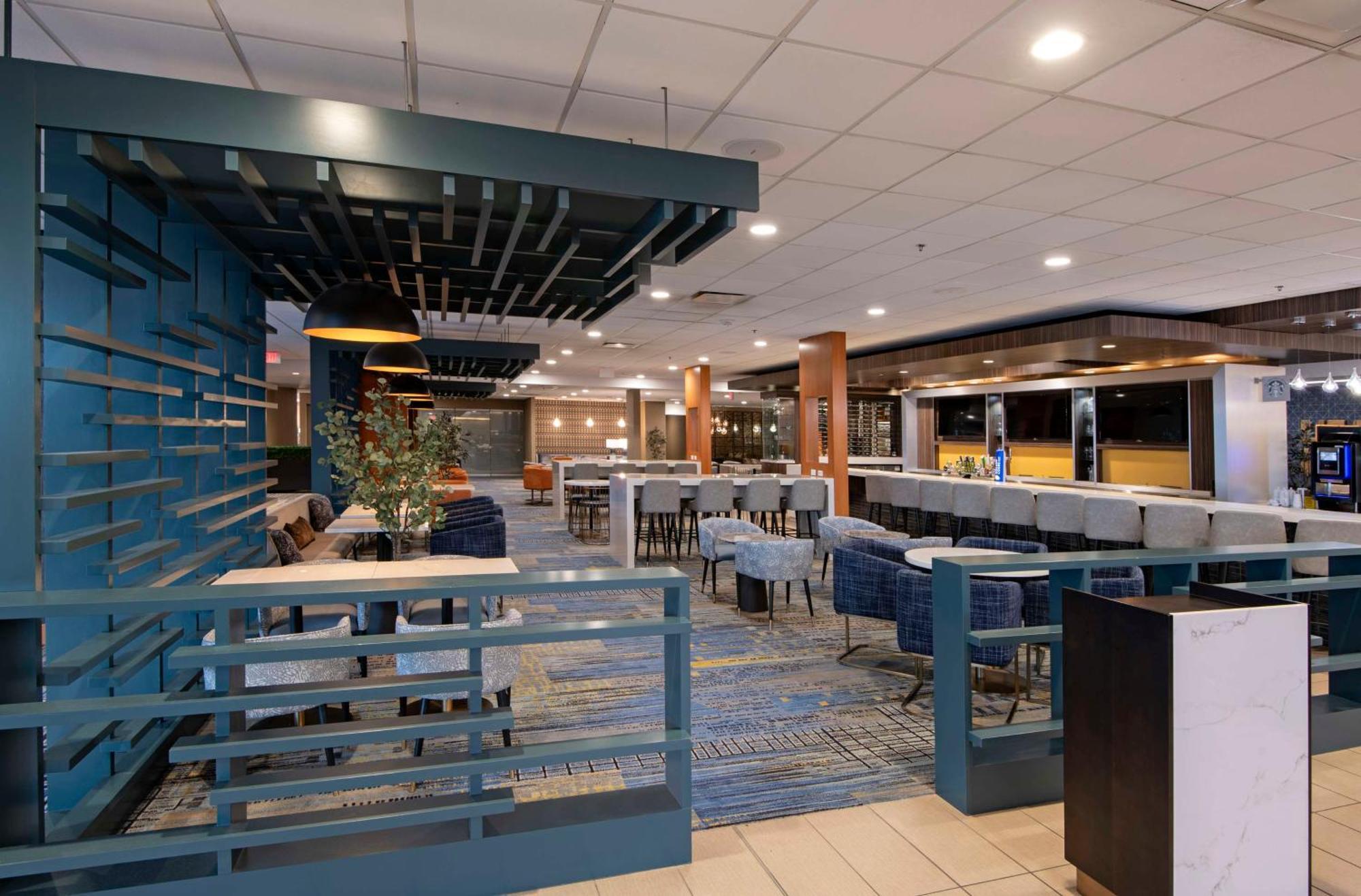 Doubletree By Hilton West Edmonton Otel Dış mekan fotoğraf