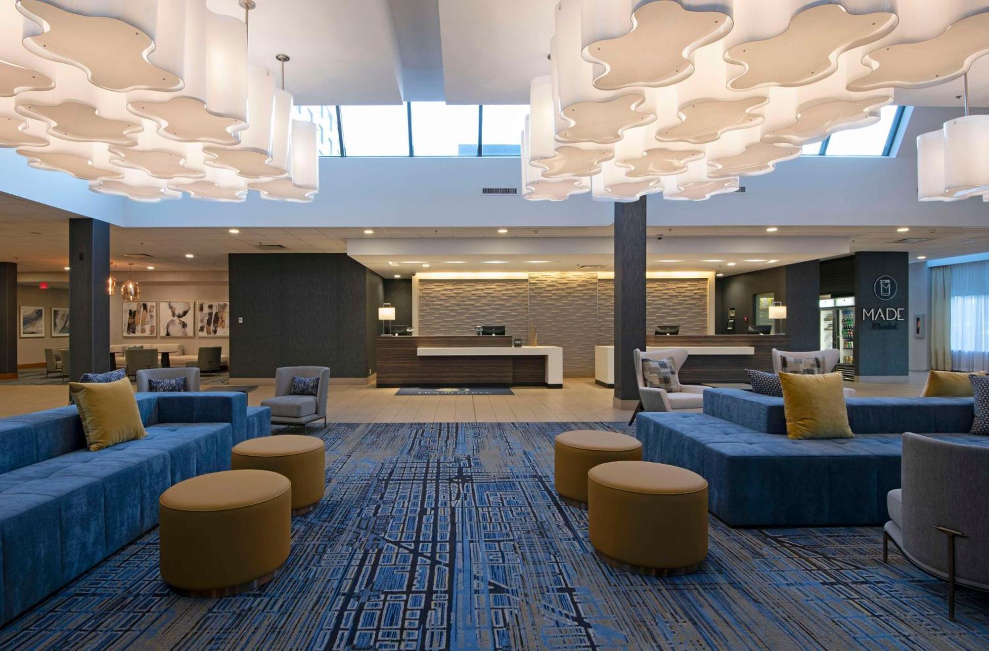 Doubletree By Hilton West Edmonton Otel Dış mekan fotoğraf